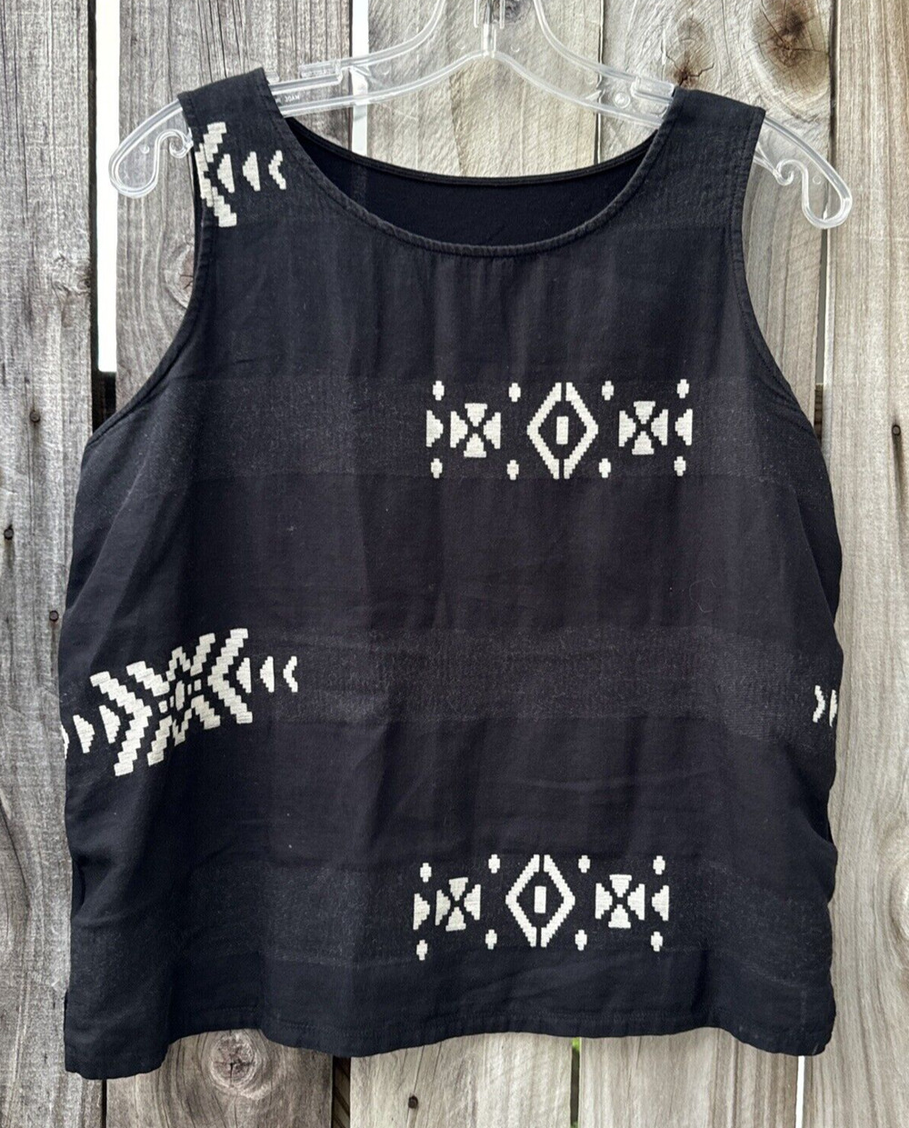 Eileen Fisher Sleeveless Jacquard Tank Top Scoop Neck Geo Tribal Boho Luxe BL/WH